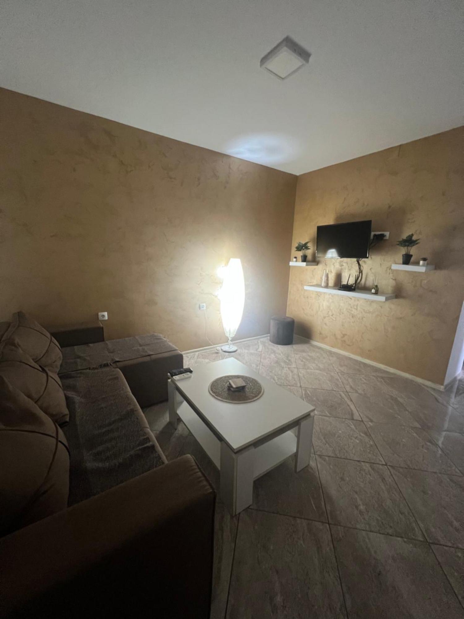Aurora Apartment Sombor Zewnętrze zdjęcie