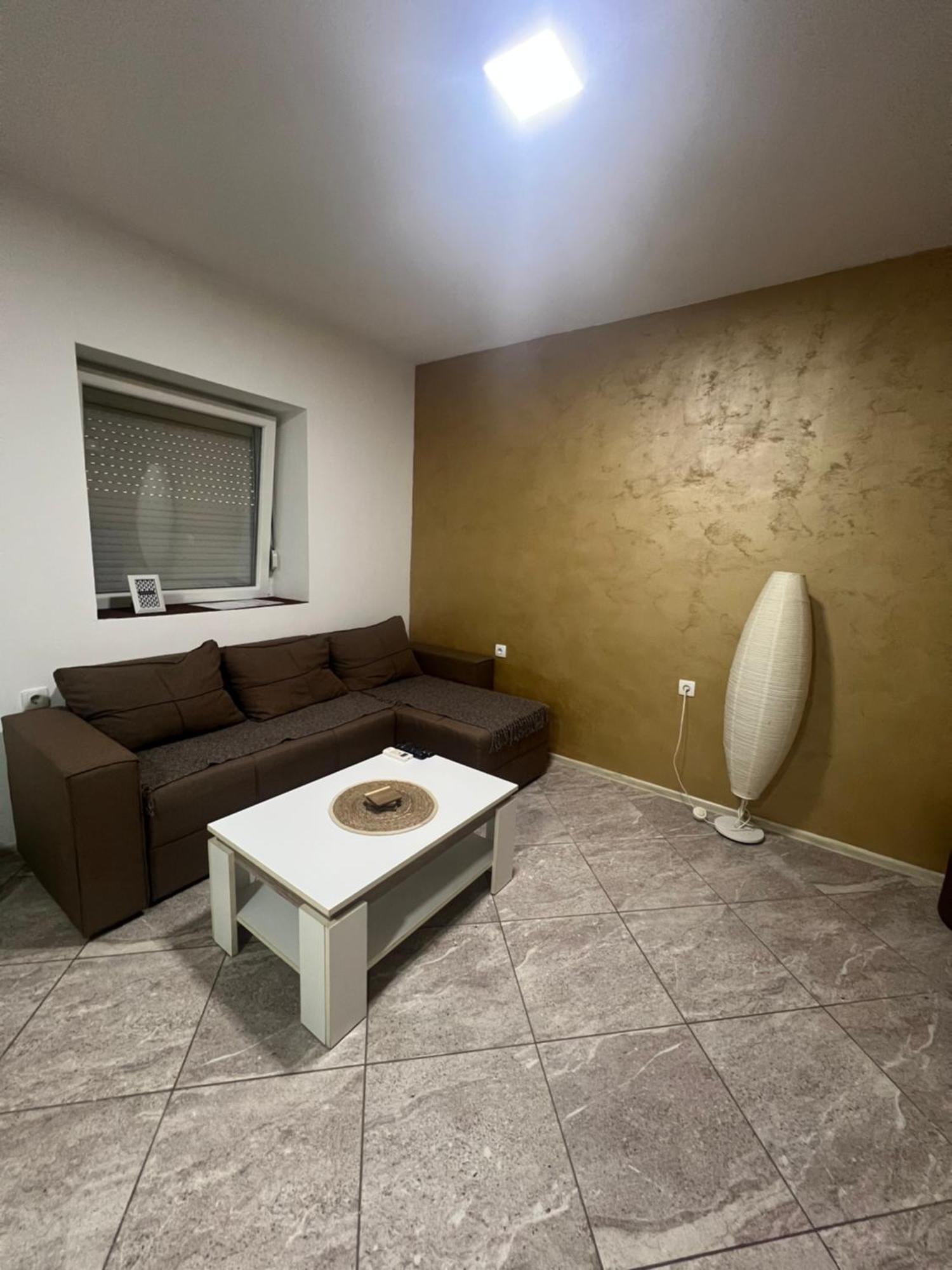 Aurora Apartment Sombor Zewnętrze zdjęcie